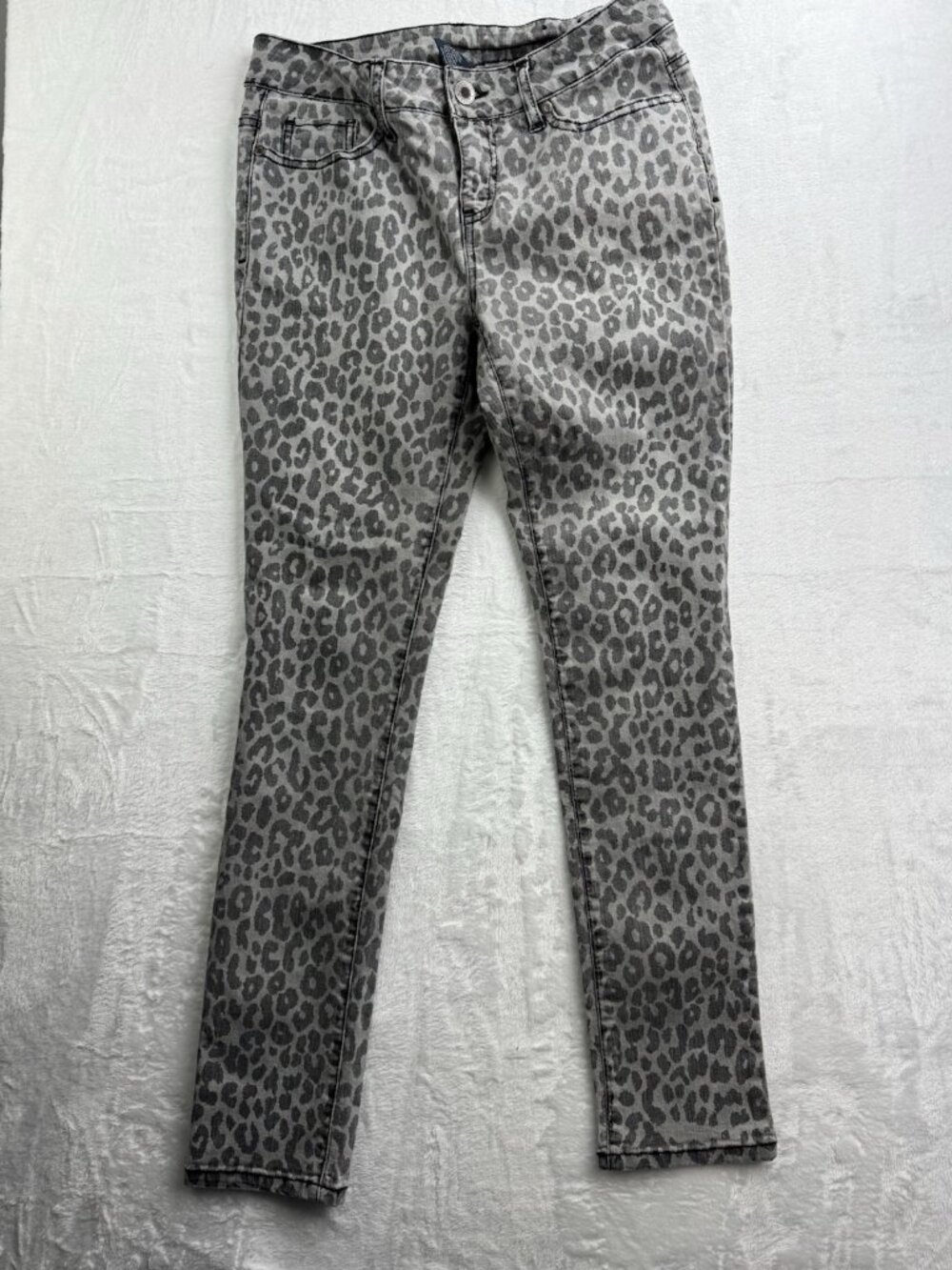 Faded Glory Size 4 Womens Jeans Gray Animal Print Skinny Mid Rise Stretch